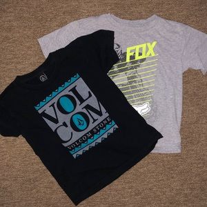 2 Boys T-Shirts / Size M (6)